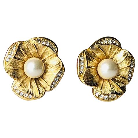 boucle d'oreille christian dior|boucles d'oreilles dior.